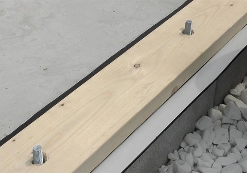 Lay the Sill plate